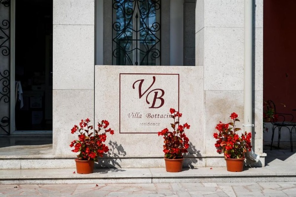 Villa Bottacin image 15